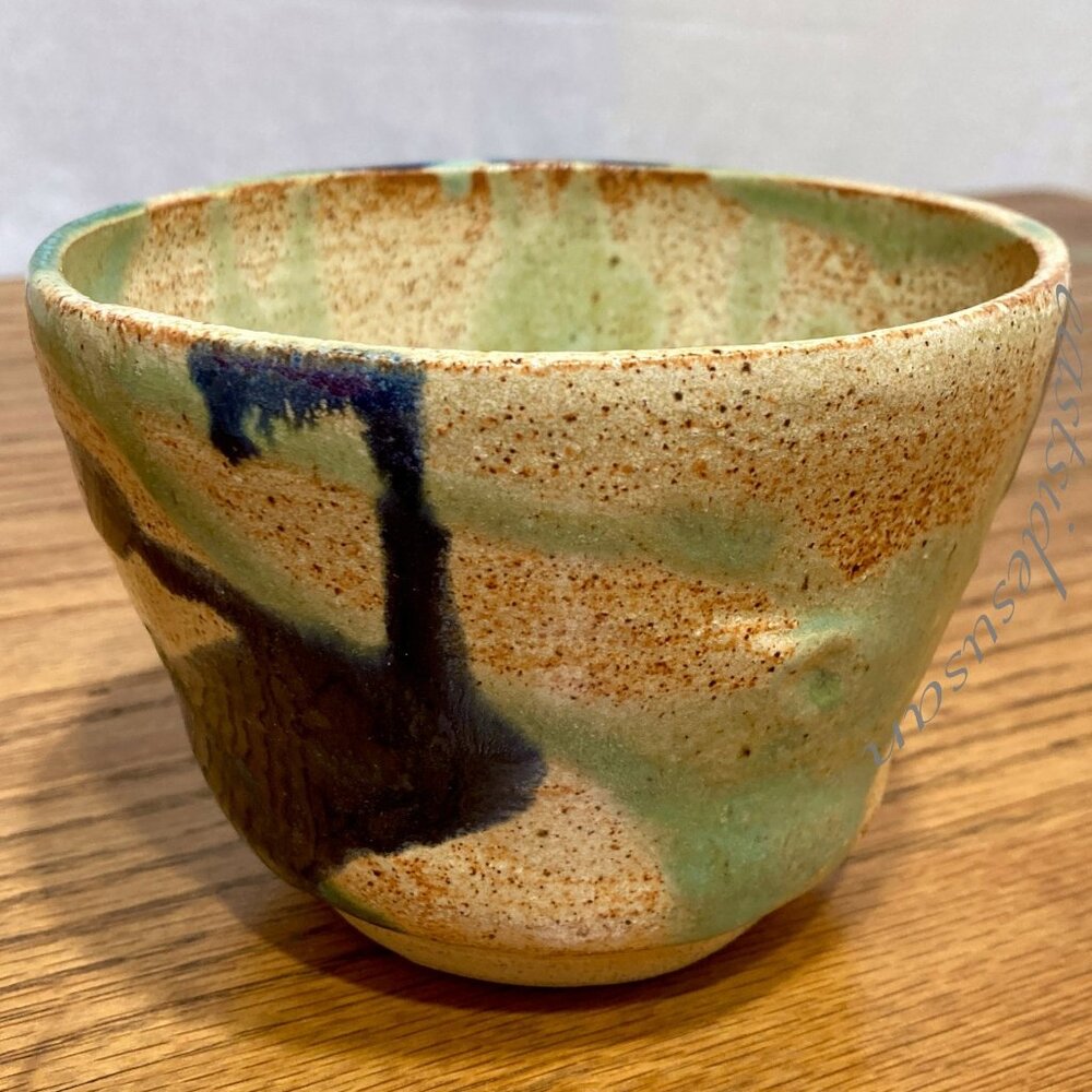 EUC Hand Thrown Pottery Bowl / Plant Pot -  Artist  Signed